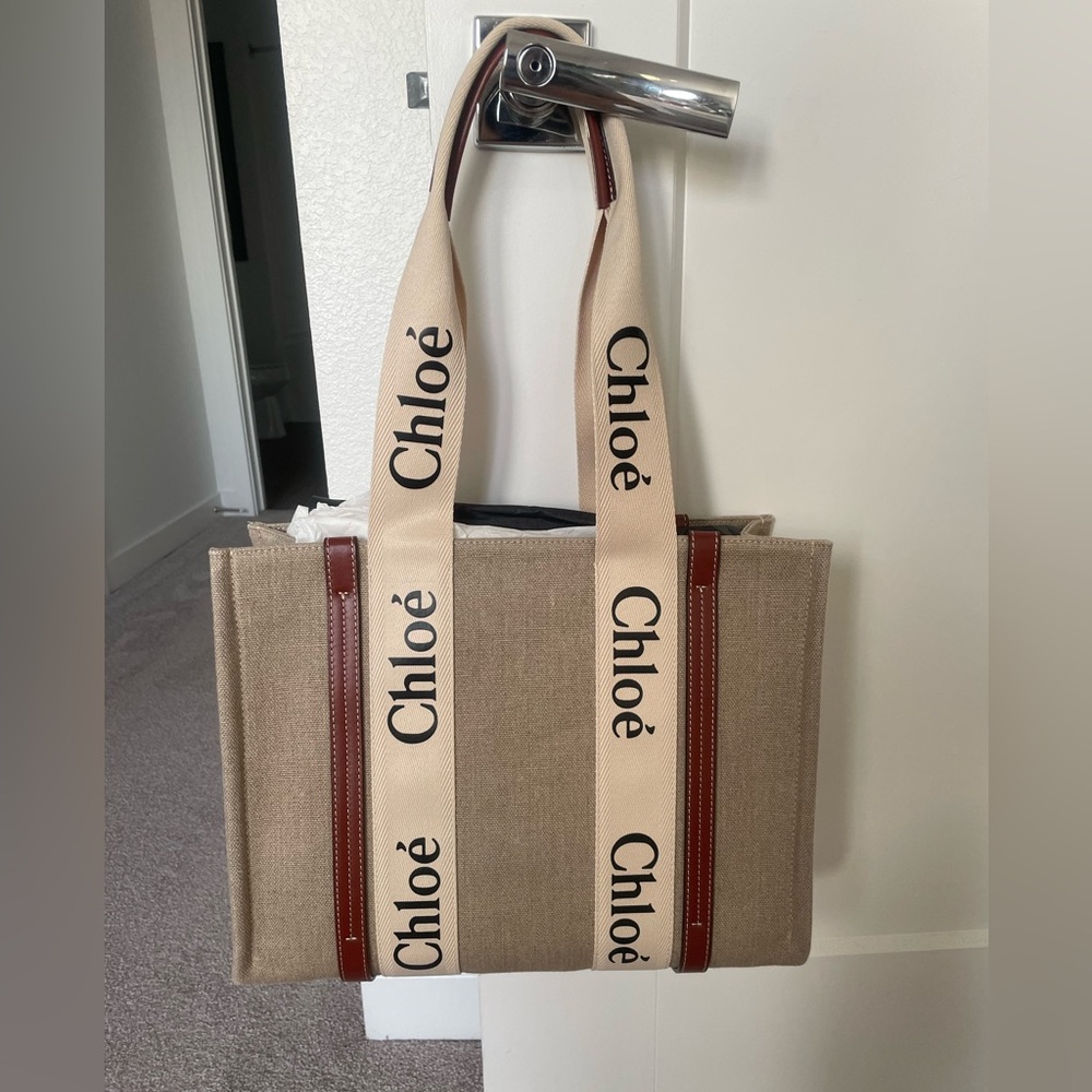 CHLOÉ Woody Medium Tote Bag